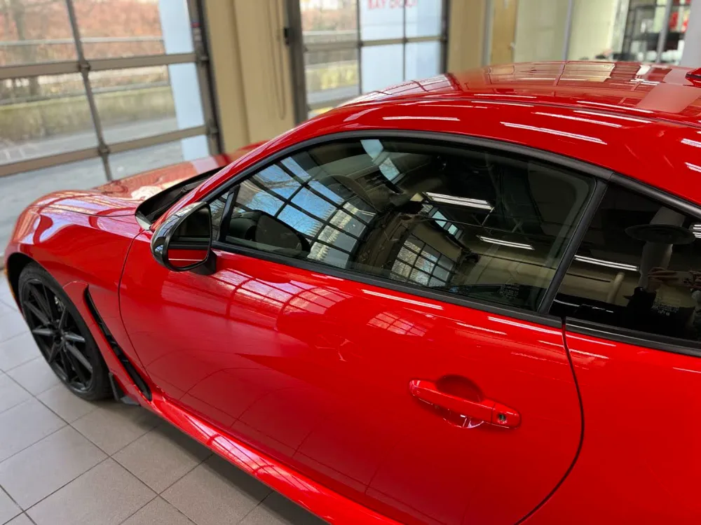 2022 Toyota 86 Premium Interior in Track Red 32